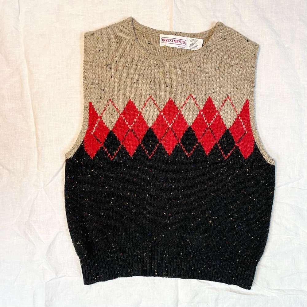 Investments vintage knit vest - argyle pattern (diamond)